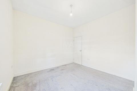 2 bedroom terraced house to rent, Weston Road, Runcorn, WA7