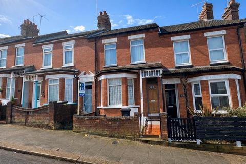3 bedroom terraced house to rent, Ridgway Road, Luton, LU2 7RT