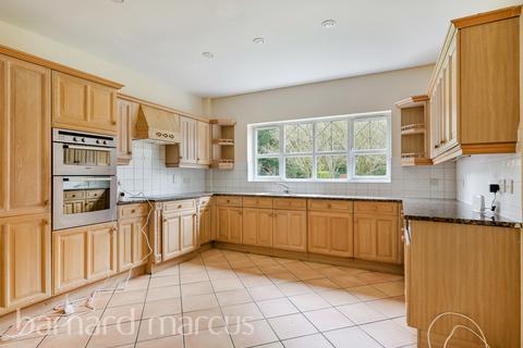 undefined, Heathside Place, EPSOM