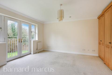 undefined, Heathside Place, EPSOM