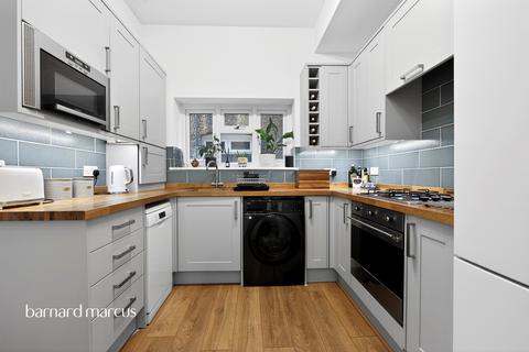 undefined, Mayfield Road, South Croydon