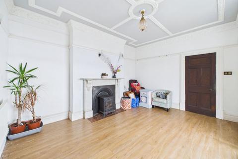 4 bedroom detached house for sale, Clifton Road, Paignton