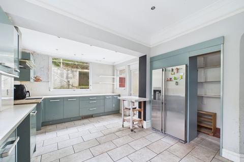 4 bedroom detached house for sale, Clifton Road, Paignton