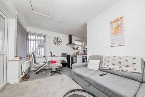 1 bedroom detached bungalow for sale, Golf Green Road, Jaywick, Clacton-On-Sea