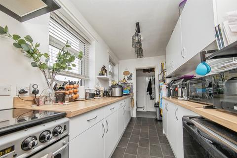 1 bedroom detached bungalow for sale, Golf Green Road, Jaywick, Clacton-On-Sea