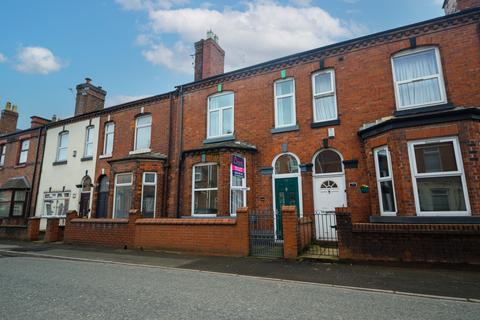 1 bedroom in a house share to rent, Newton-le-Willows WA12
