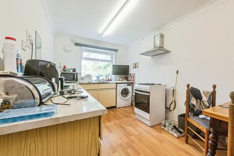 undefined, Quilter Road, Basingstoke