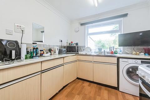 undefined, Quilter Road, Basingstoke