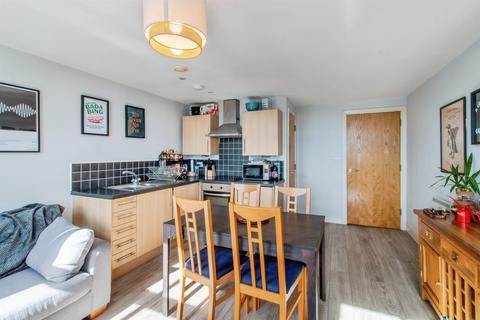 2 bedroom apartment for sale, Melbourne Street, Morley, Leeds