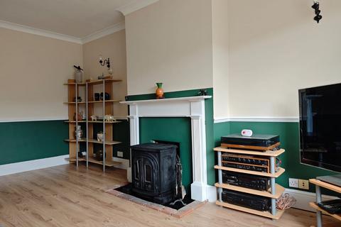 undefined, Deben Crescent, Swindon SN25