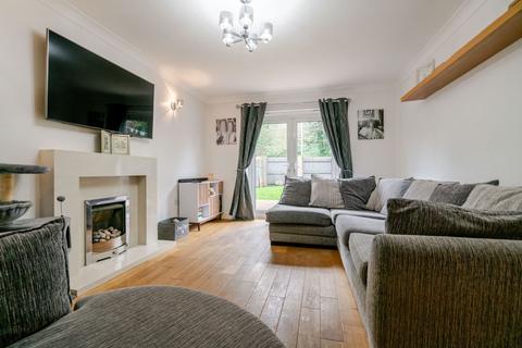4 bedroom detached house for sale, Brookwater Close, Halifax HX3