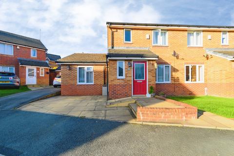 4 bedroom semi-detached house for sale, Whiteoak View, Bolton, BL3