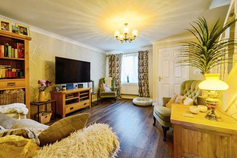 4 bedroom semi-detached house for sale, Whiteoak View, Bolton, BL3