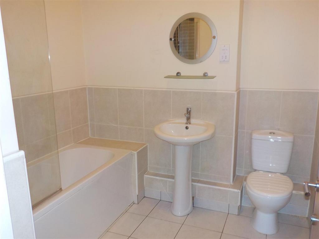En suite bathroom