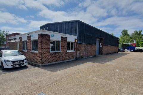 Distribution warehouse to rent - Unit B Victory Close, Chandlers Ford Industrial Estate, Chandlers Ford, Eastleigh, SO53 4BU