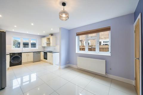 undefined, Cleveland Gardens, Worcester Park