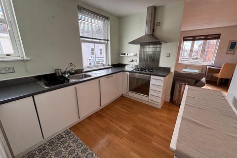 1 bedroom flat to rent, 66 Clarendon Avenue, Leamington Spa