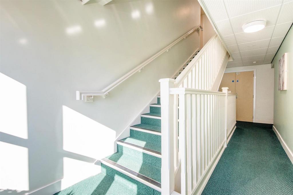Communal Hallway/Staircase