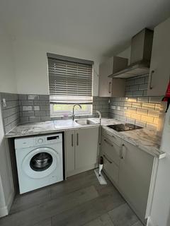 undefined, Lodge Avenue, Dagenham RM8