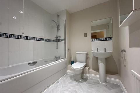 undefined, Weston Cl CR5