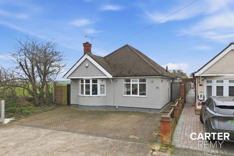 3 bedroom detached bungalow for sale - Fairfield Avenue, Grays, RM16