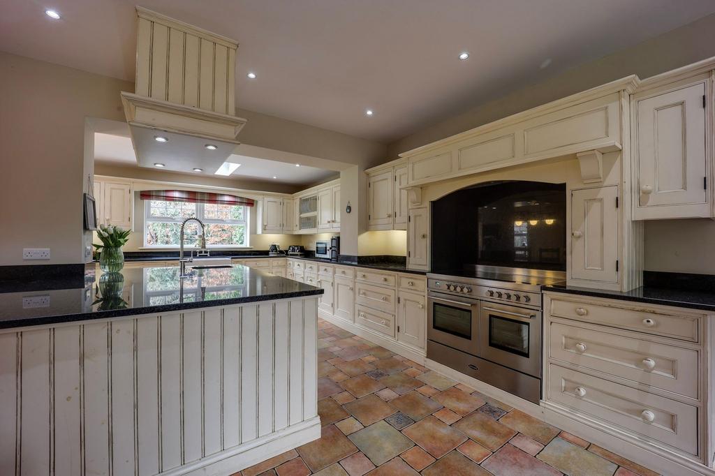 Kitchen/Diner/Family Room