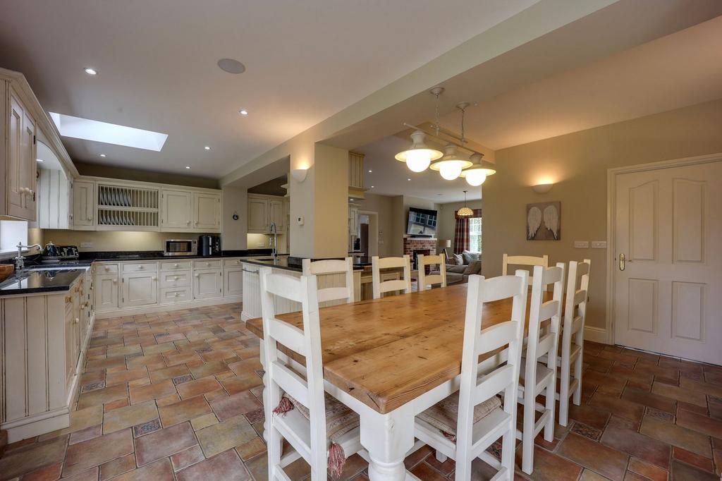 Kitchen/Diner/Family Room