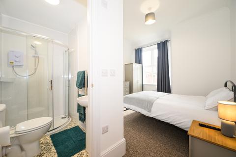 1 bedroom in a house share to rent, Newton-le-Willows WA12