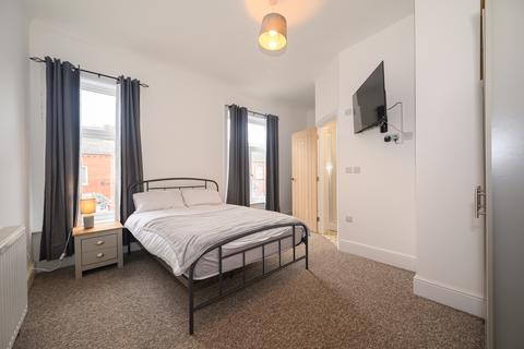 1 bedroom in a house share to rent, Newton-le-Willows WA12