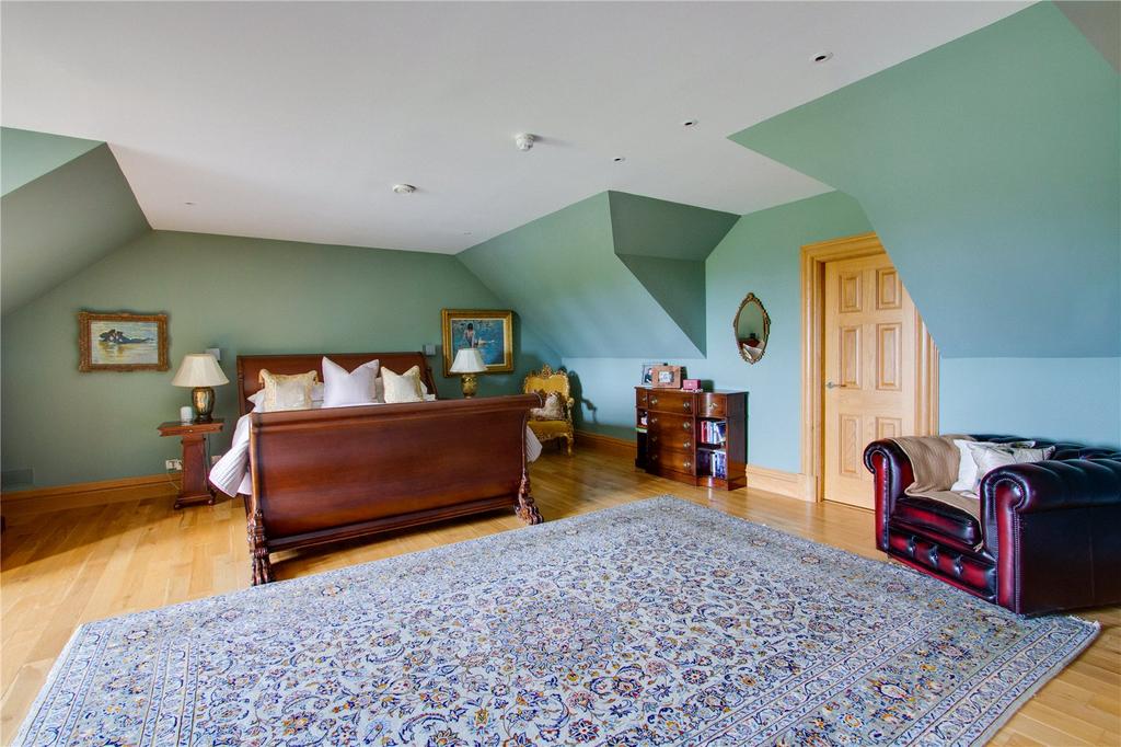 Principal Bedroom