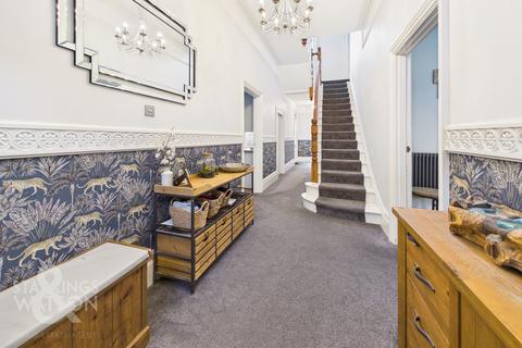 undefined, Kirkley Cliff Road, Lowestoft