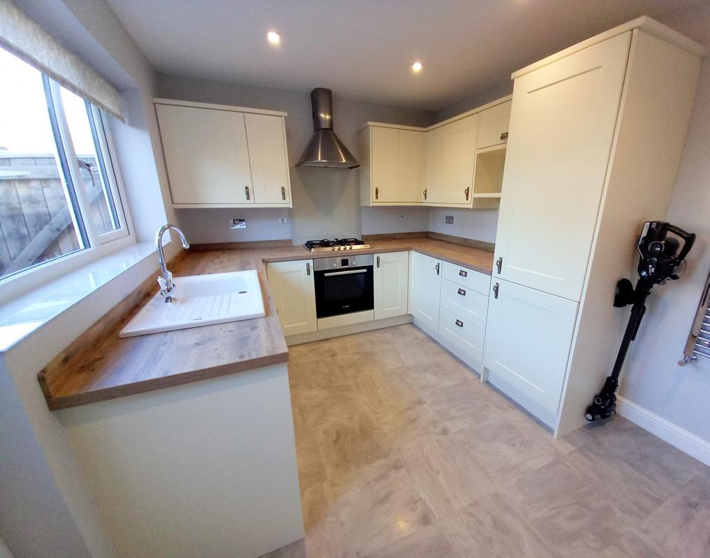 Dining kitchen
