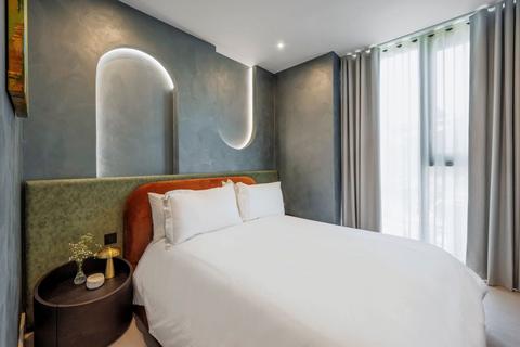 1 bedroom flat for sale, York Road, Battersea SW11