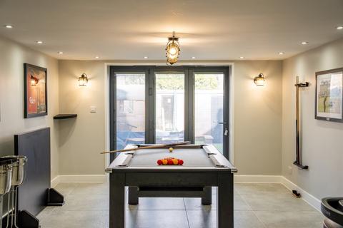 4 bedroom terraced house for sale, Ombersley Road, Newport NP20