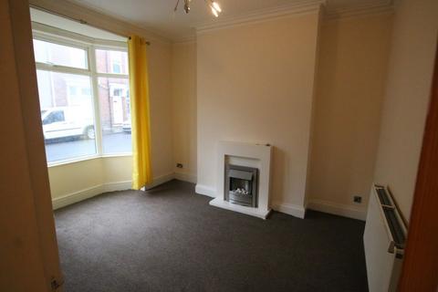 2 bedroom house to rent, Salisbury Terrace, Darlington DL3