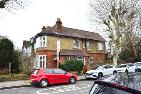 3 bedroom apartment to rent, Bromley Road, London, SE6