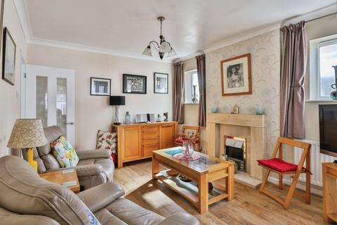 5 bedroom bungalow for sale, Mellstock Road, Poole