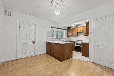3 bedroom terraced house for sale, Valley Road, Gillingham, Kent, ME7