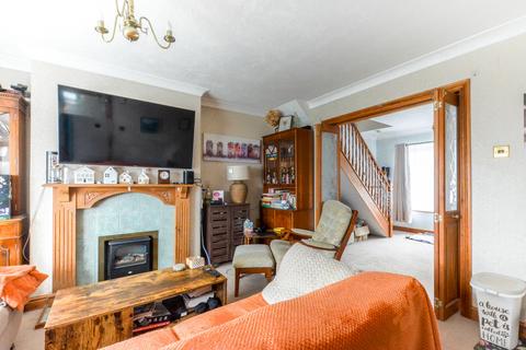 3 bedroom bungalow for sale, Mortimer Gardens, Polegate, East Sussex, BN26