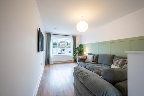 3 bedroom semi-detached house for sale, 3 Goldcrest CrescentLanark ML11 0GU