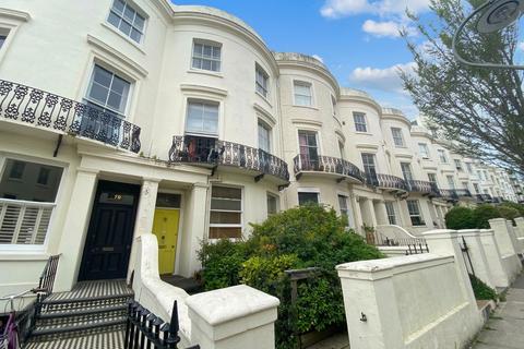 1 bedroom in a house share to rent, 81 Lansdowne Place, Hove, BN3
