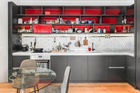 2 bedroom flat to rent, 41 Lyell Street, London E14