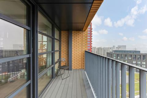 2 bedroom flat to rent, 41 Lyell Street, London E14