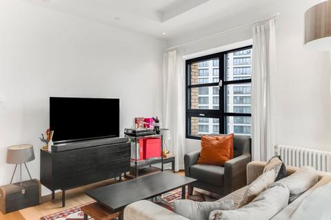2 bedroom flat to rent, 41 Lyell Street, London E14
