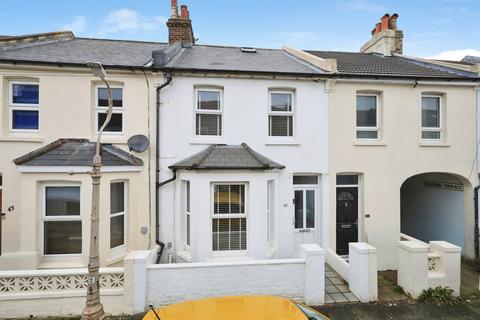 3 bedroom terraced house for sale, Beltring Road, Eastbourne
