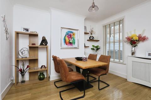 3 bedroom terraced house for sale, Beltring Road, Eastbourne