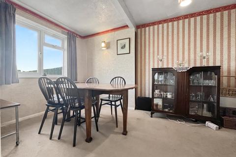 4 bedroom end of terrace house for sale, Oastview, Rainham, Gillingham, Kent, ME8