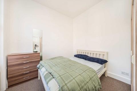 1 bedroom flat to rent, Wexford Road, London SW12