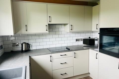 2 bedroom apartment to rent, Mains Court, Durham, DH1