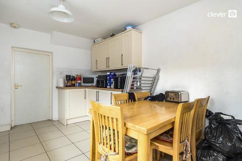 4 bedroom terraced house for sale, Kensington Road, Plymouth PL4